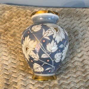 Elegant Blue and Gold Floral Vase